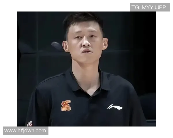 周鹏：从篮球场上的拼搏者到生活中的追梦人，探索他的成长与蜕变之路