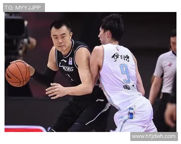 北京篮球队耐力争议引发热议球迷对球队表现的期待与质疑并存